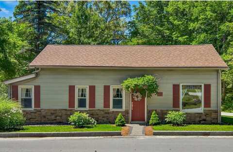 1420 Gorge Road, Clarendon, VT 05759