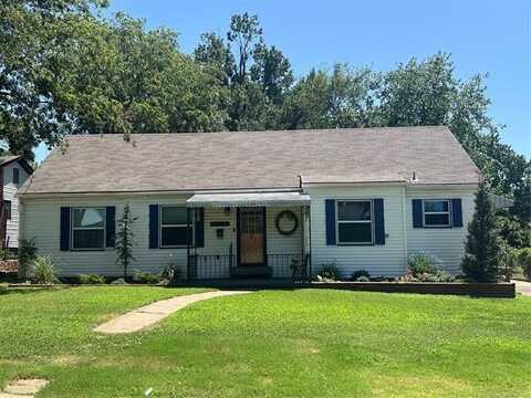 4716 E 5th Place, Tulsa, OK 74112