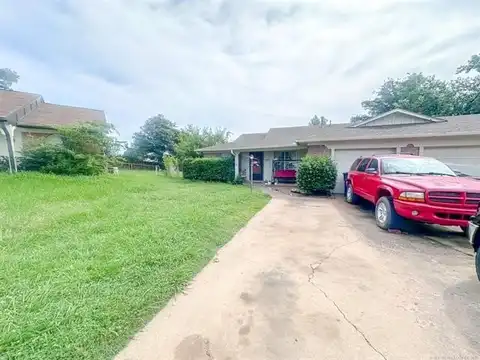 6625 E 72nd Place, Tulsa, OK 74133