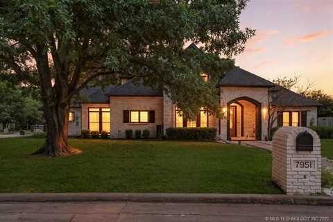 7951 S Hudson Place, Tulsa, OK 74136