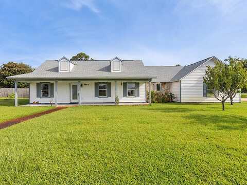 7524 North Shores Drive, Navarre, FL 32566