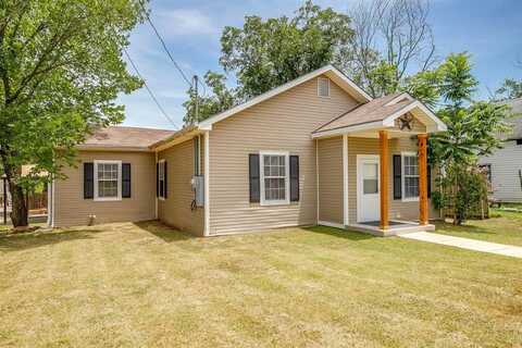 703 SW 5th Avenue, Mineral Wells, TX 76067