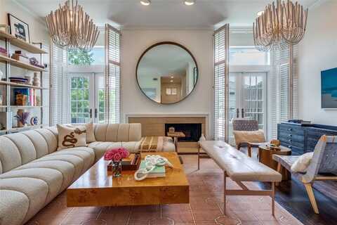 3940 Hawthorne Avenue, Dallas, TX 75219