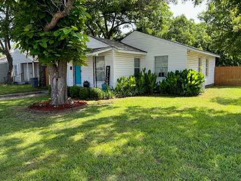 1302 Oliver Street, Weatherford, TX 76086
