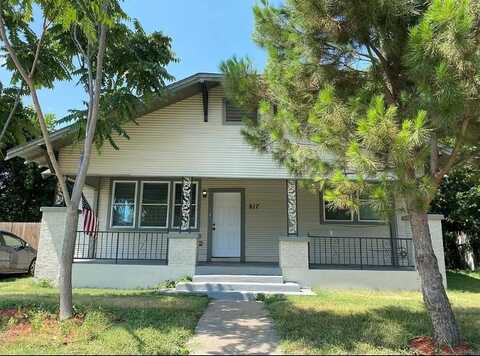 817 E Mulkey Street, Fort Worth, TX 76104