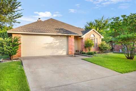 1005 E Burnett Street, Ennis, TX 75119
