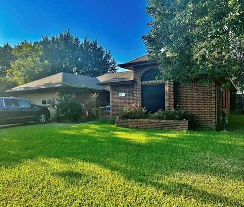 2037 Duck Creek Road, Sanger, TX 76266