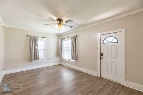 802 S Willis Street, Abilene, TX 79605