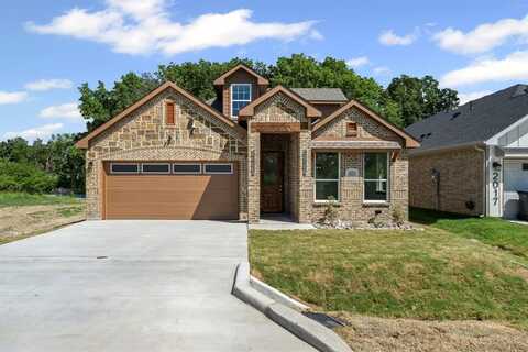2015 Zuefeldt Drive, Arlington, TX 76002