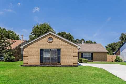 2505 Edinburgh Street, Arlington, TX 76018