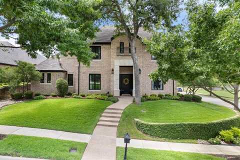2319 Royal Oaks Drive, Mansfield, TX 76063