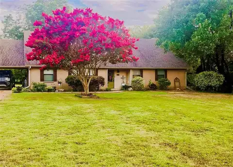 620 County Road 32900, Paris, TX 75460