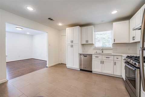 9515 Ash Creek Drive, Dallas, TX 75228