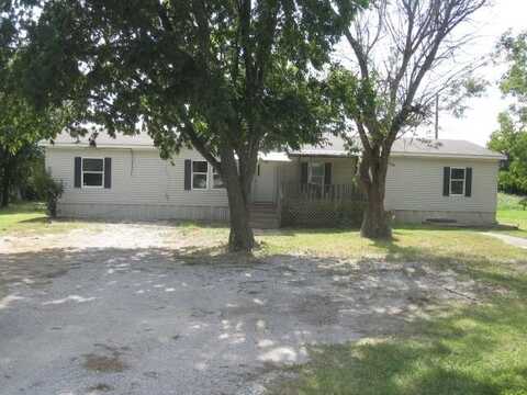 2219 Meadowlark Lane, Gainesville, TX 76240
