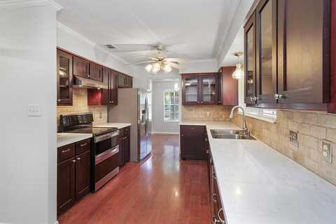 113 Diane Drive, Sanger, TX 76266