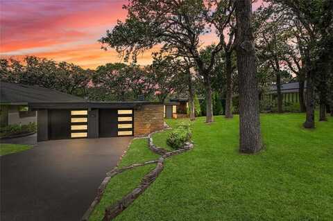 2617 Sarah Jane Lane, Fort Worth, TX 76119
