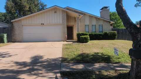 3705 Fort Hunt Drive, Arlington, TX 76016
