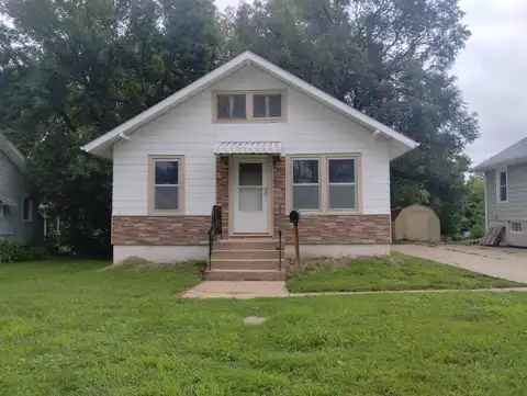 2110 S Patterson St, Sioux City, IA 51106