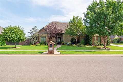 1505 NW Rain Tree Drive, Moore, OK 73160