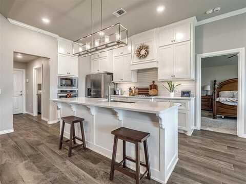 1508 NE 33rd Terrace, Moore, OK 73160