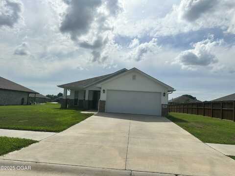 2000 Eagle Drive, Neosho, MO 64850