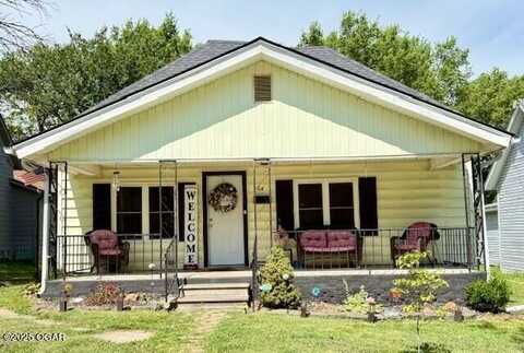 504 N Ball Street, Webb City, MO 64870