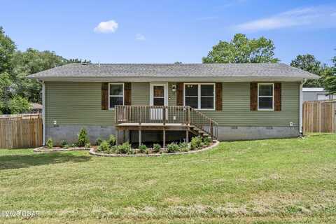 1213 3rd Street, Monett, MO 65708