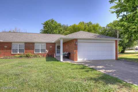 817 Wendy Lane, Carthage, MO 64836