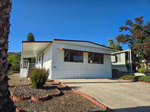 1120 Pepper Dr, EL CAJON, CA 92021