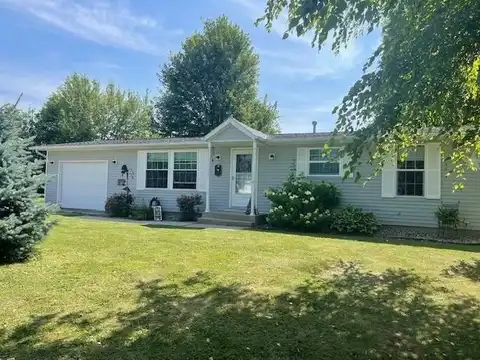 751 S. Summit Street, Nappanee, IN 46550