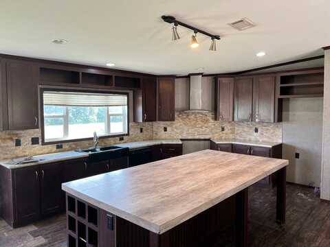 7608 FM 4, Jacksboro, TX 76458