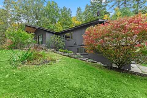 251 Turnpike Rd, Eagle Bridge, NY 12816