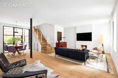 130 Charles Street, New York, NY 10014