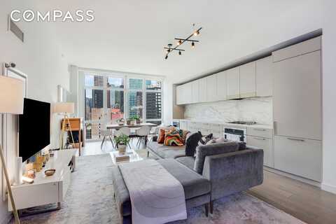 305 East 51st Street, New York, NY 10022