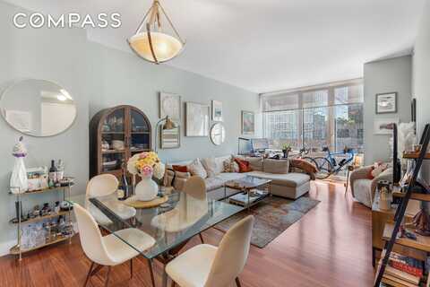 10 West End Avenue, New York, NY 10023