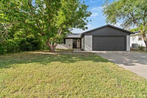 2626 13th Avenue, Canyon, TX 79015
