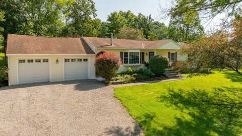 5131 Wooten Rd, Athens, OH 45701