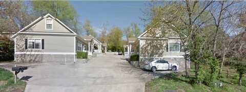 230 N Olive AVE, Fayetteville, AR 72701