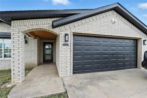 1210 Rice RD, Bentonville, AR 72712