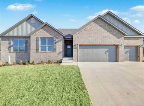 7962 Teton Trail AVE, Springdale, AR 72762