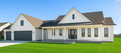 7419 Haystack St, Kennewick, WA 99338