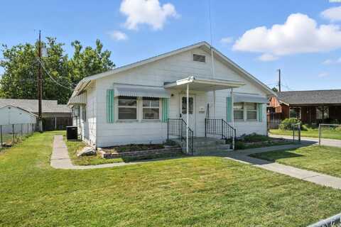 1521 Perkins Ave, Richland, WA 99354