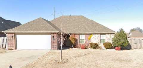 3704 Homestead AVE, Bentonville, AR 72712