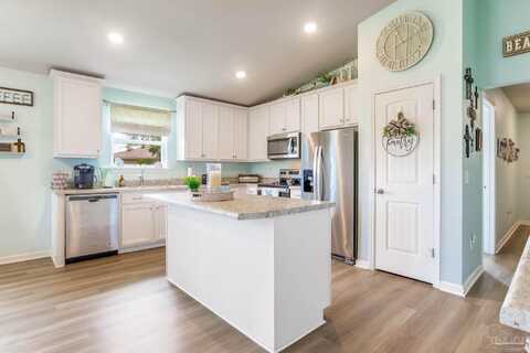 5935 Diligence Ct, Milton, FL 32570