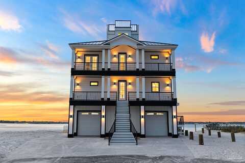 1446 Tina Dr, Navarre, FL 32566