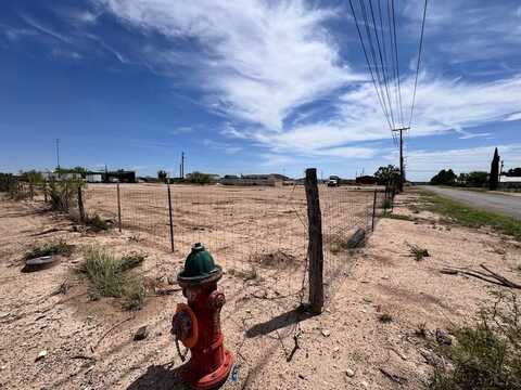 E Urias, Fort Stockton, TX 79735
