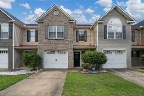 2725 Dotti Drive, Phenix City, AL 36870