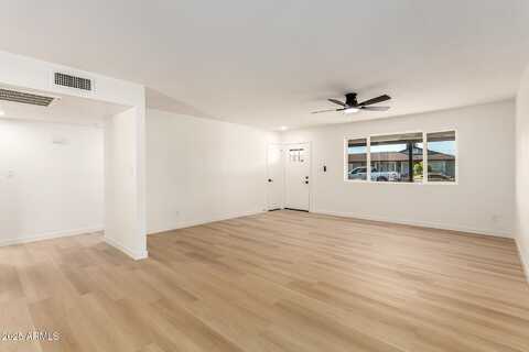 5529 W VIRGINIA Avenue, Phoenix, AZ 85035