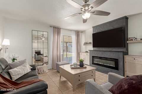 9825 N 44TH Avenue, Glendale, AZ 85302