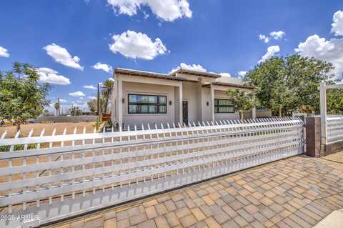 9005 S CALLE SAHUARO --, Guadalupe, AZ 85283